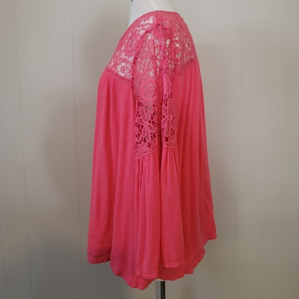 LANE BRYANT PEACH MESH TUNIC BLOUSE SIZE 16 - Picture 2 of 5